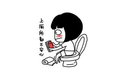 反转!隔离女生买零食遭怼,哽咽回应【三分钟法治新闻全知道】