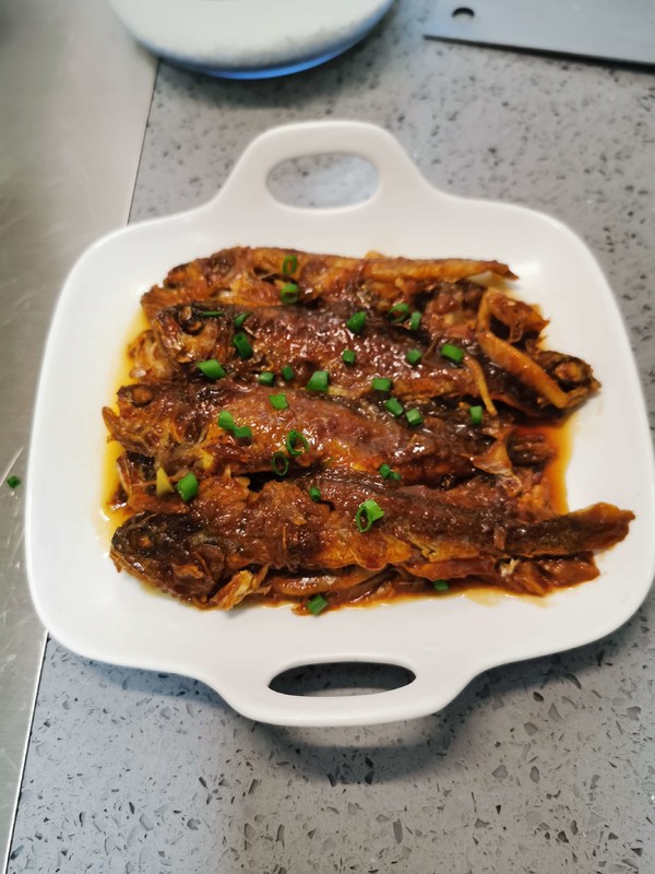 给鱼去腥和调味的料水怎么做,鱼最能避腥的做法