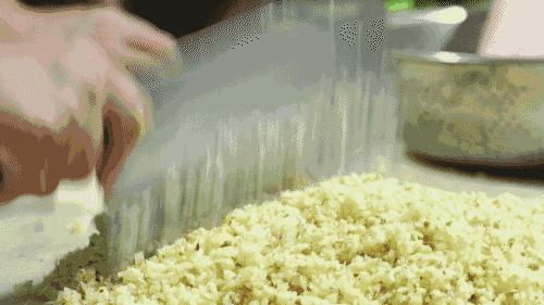 饺子馅不能加什么调料,饺子馅最好不要放两味料