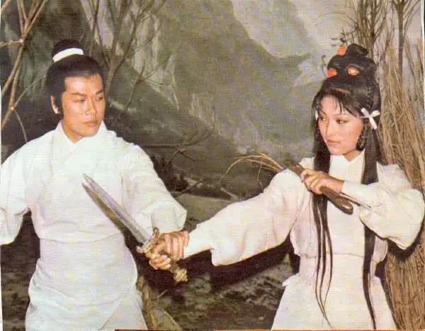 金庸走了，江湖还在……英雄无悔，且看“射雕”