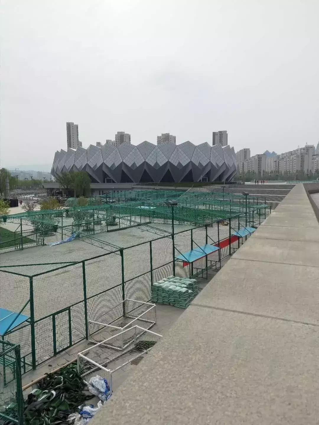 青海笼式足球场地建设,青海体育中心设计报价