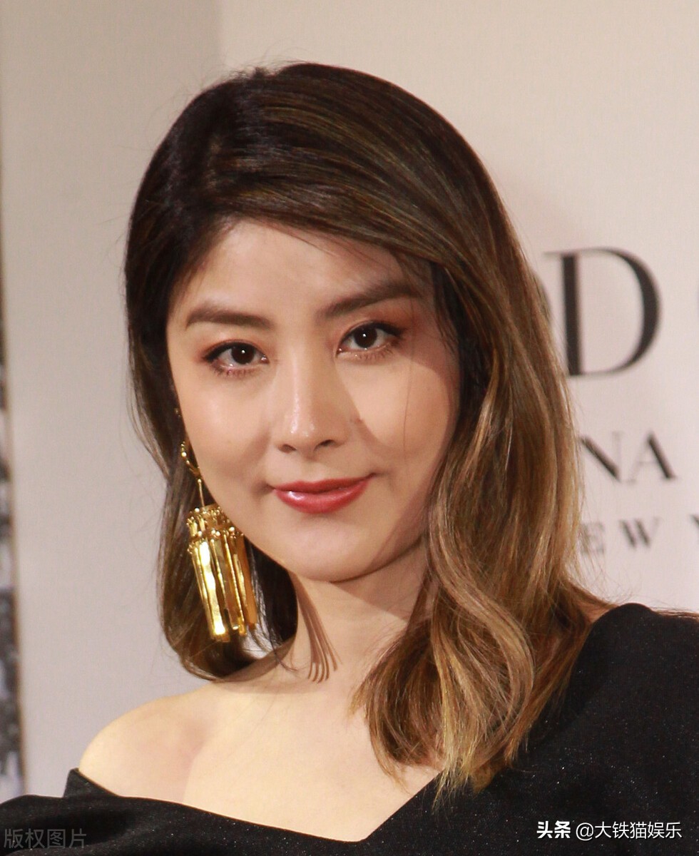 别再削骨追求“锥子脸”了！6位方脸女星告诉你，国字脸才真扛老