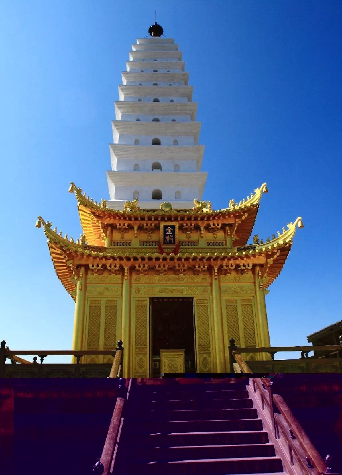 云南金殿简介,云南金殿风景区