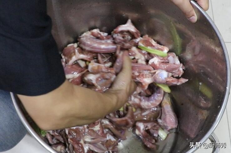 麻辣鸭货开店流程,麻辣鸭货怎么做完整的