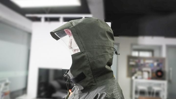 科技服男,科技男服