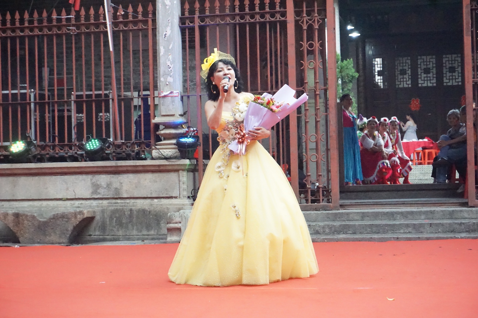 天河｜热闹！一洞公祠重阳敬老摆70多围，老人家笑到“见牙唔见眼”