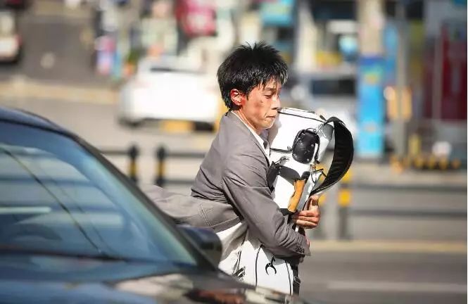 爆笑韩国喜剧片,电影韩国悬疑搞笑片