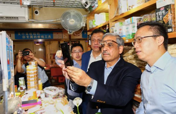 马云通过支付宝赚了多少钱,马云支付宝集福赔钱吗