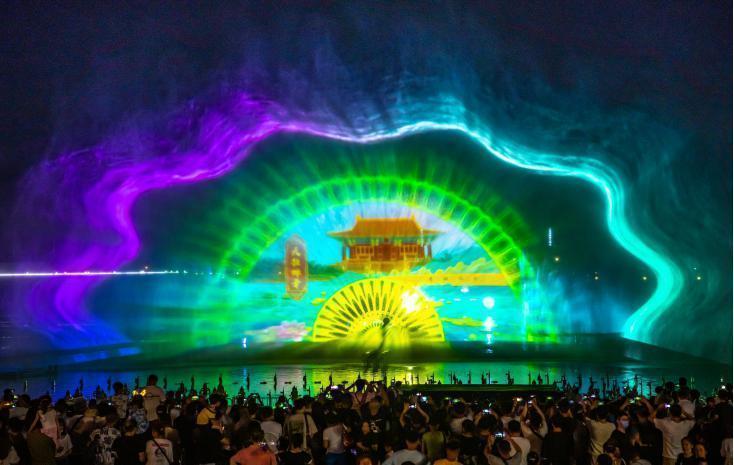 “炫”浑南点亮夜沈阳