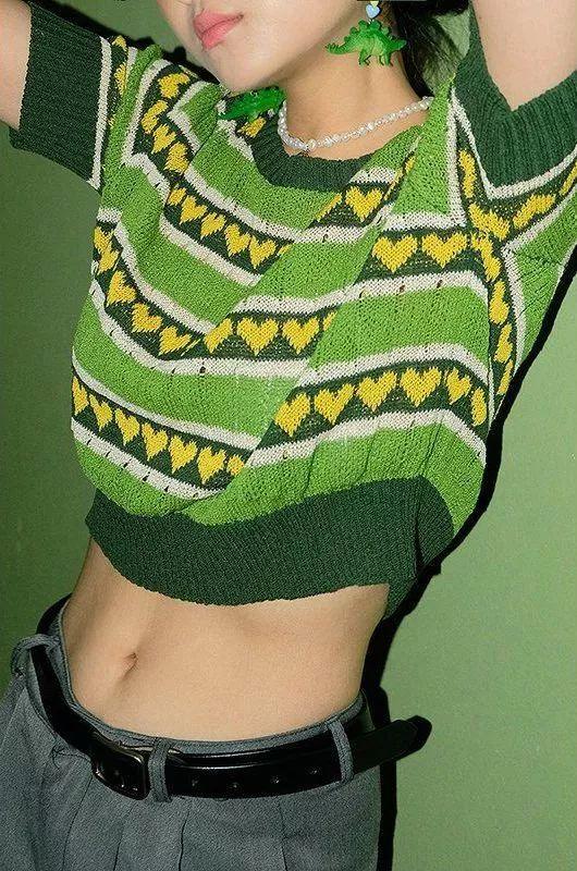 轻熟性感,这3家店的「西装+衬衣+连衣裙」带着法式慵懒