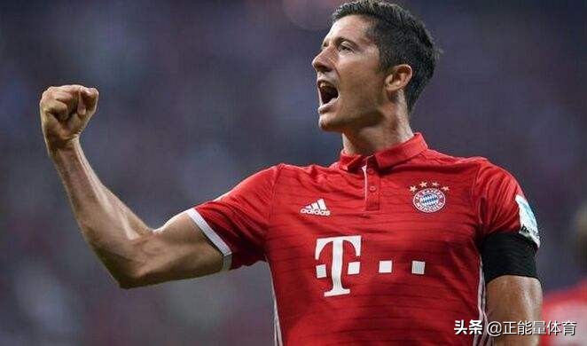 莱万5场世界纪录,莱万一战打破两项世界纪录