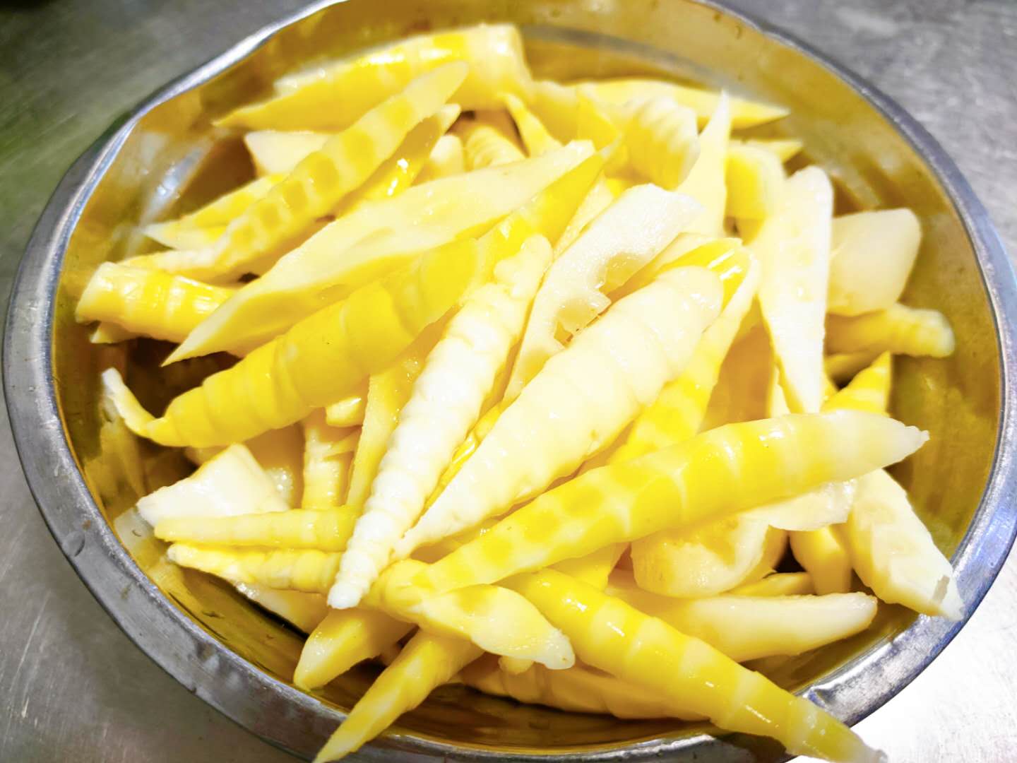 箭笋怎么做好吃？刚哥教你，简单易学、浓郁鲜香、好吃又下饭