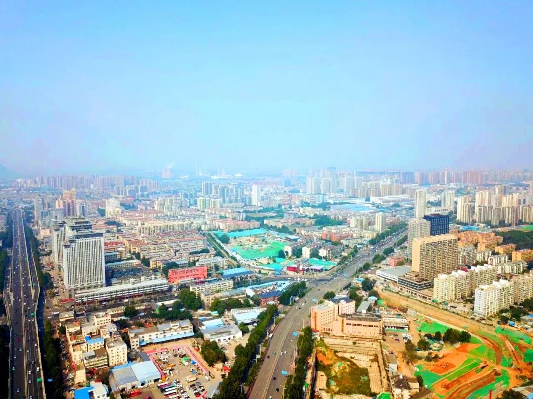 济南奥体中心中轴线,二环东路与二环南路