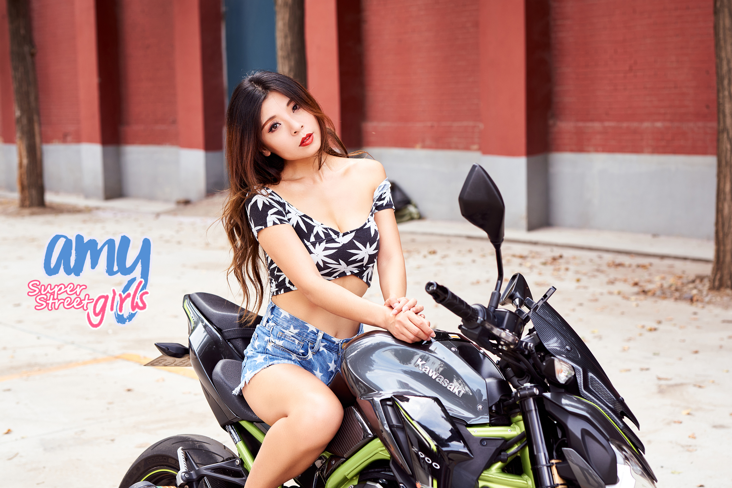 SuperStreetGirls-超街机车女孩艾米
