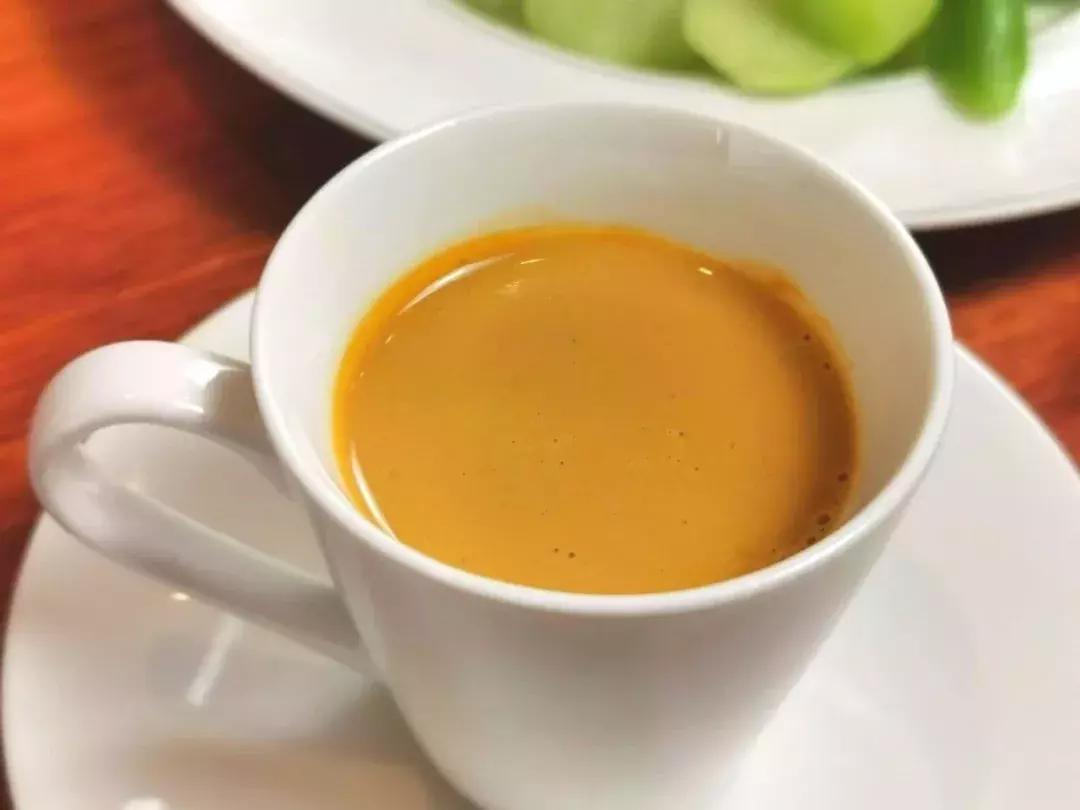 丰收蟹庄美食推荐,丰收蟹庄旗舰大闸蟹葱油拌面