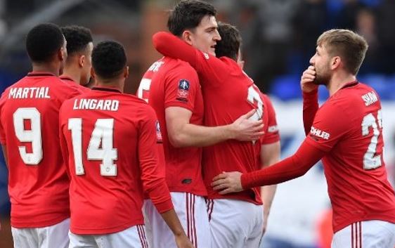 乐动体育曼联最新俱乐部与皇宫前锋联系在一起