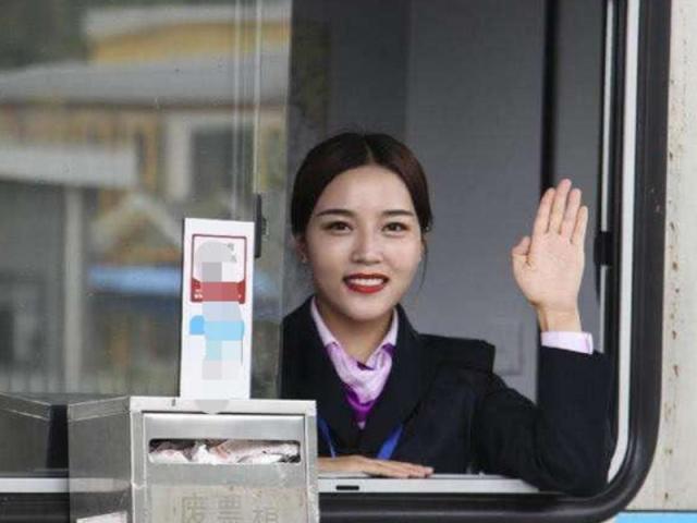 高速收费员为什么工资不高,高速公路收费员为什么那么累