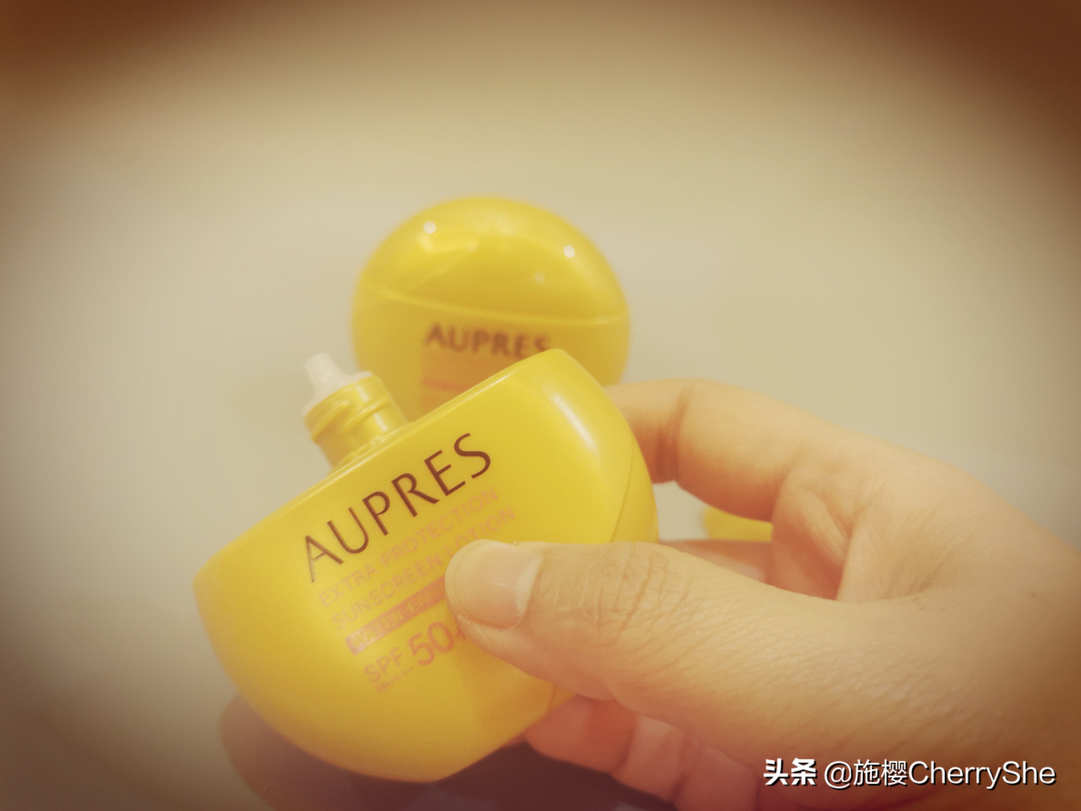 适合油皮防晒效果比较好的防晒霜,十大公认好用的防晒霜油皮