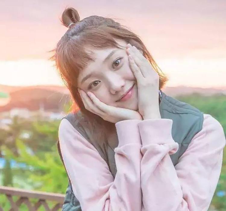 圆脸不留刘海怎样扎好看,圆脸短发不要烫发