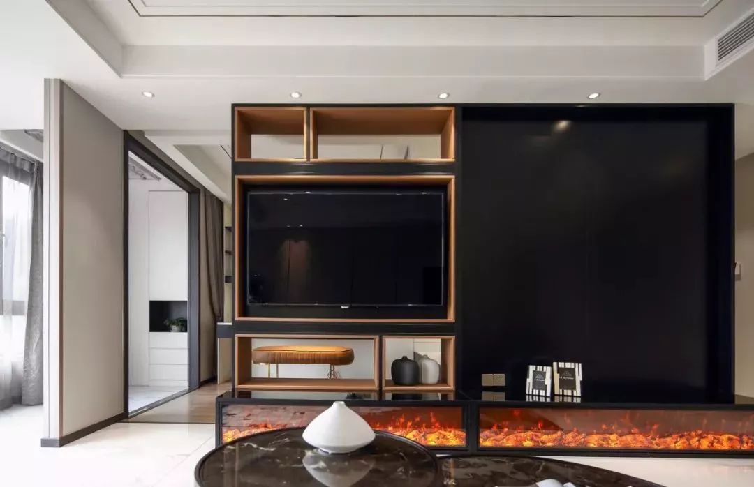 你家的踢脚线选对了吗,家中的踢脚线怎么搭配最适合