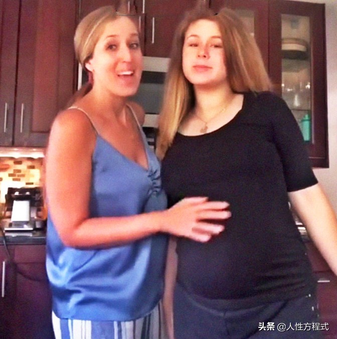 妈妈突然测出自己怀孕了,妈妈发现女儿意外怀孕