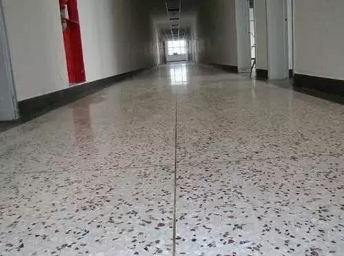 看似普通却耐看的水磨石,水磨石真的越来越时尚吗