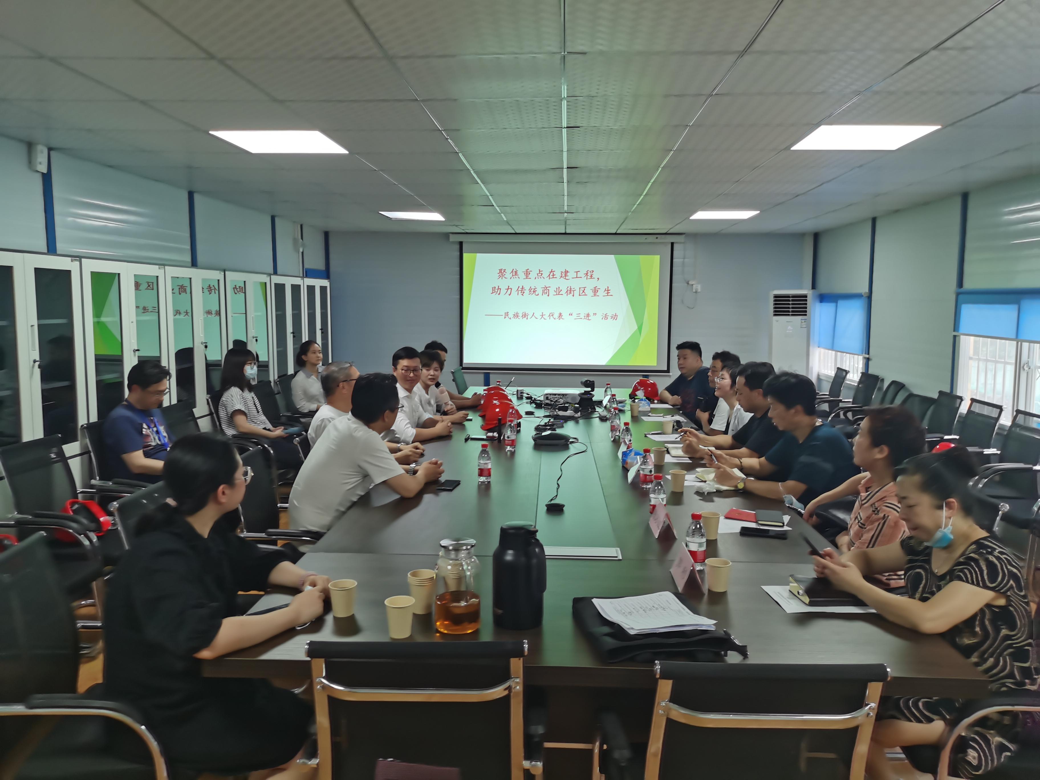 走进汉正街新地标嘉里中心，感受商业街区重生中的喜与忧