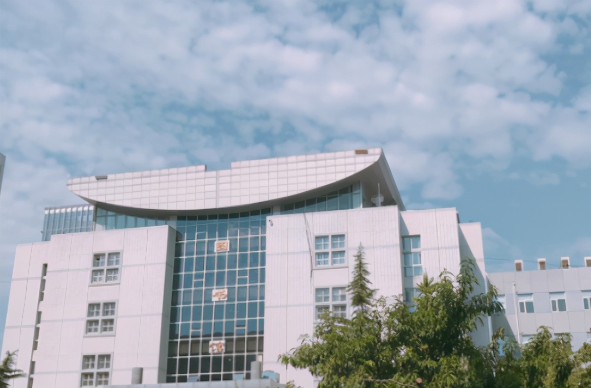 北京这所高校“洗牌失败”，36所名校联手，仍被吐槽是烂大学