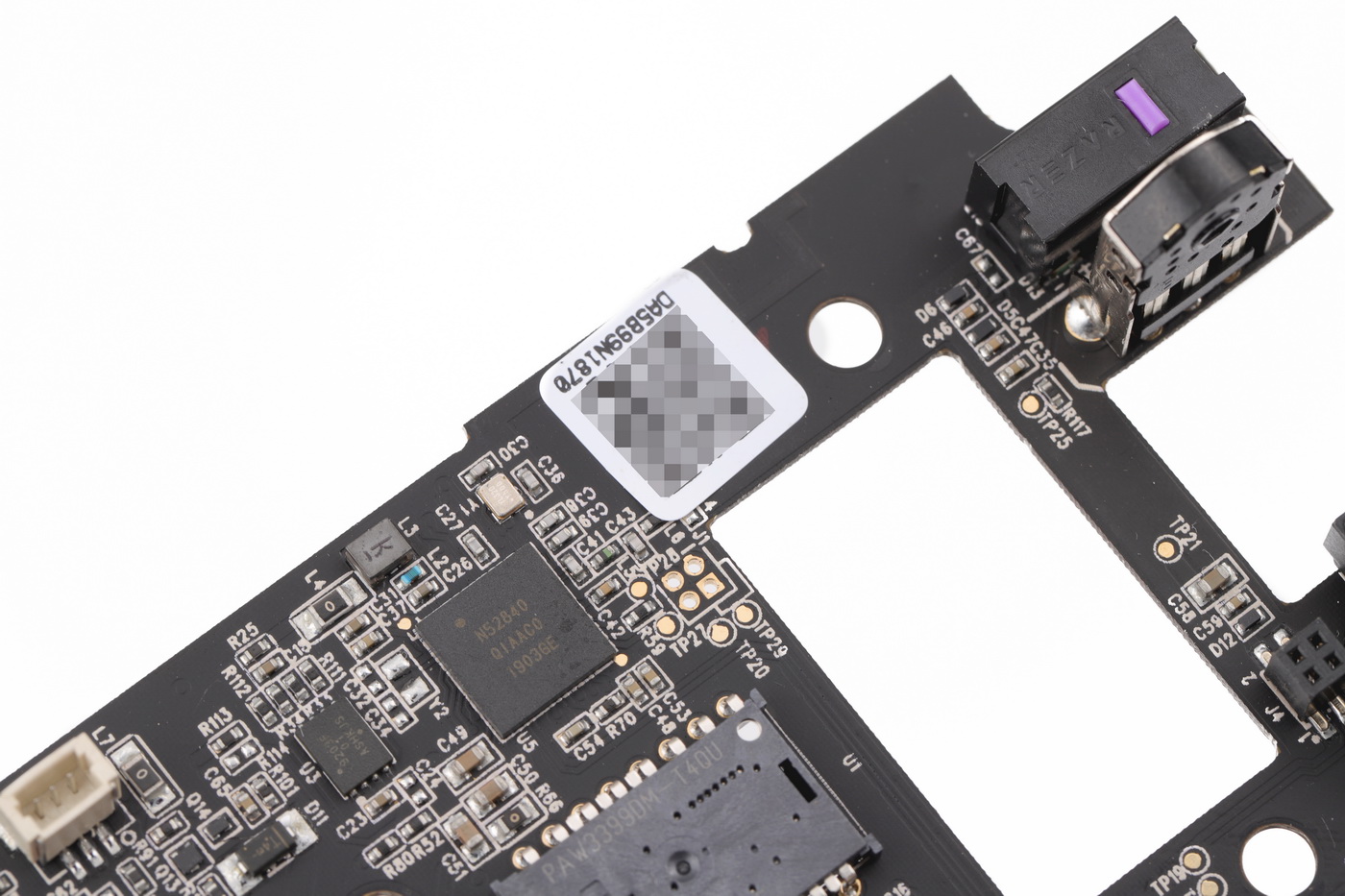 如何不挖洞实现鼠标超轻量化