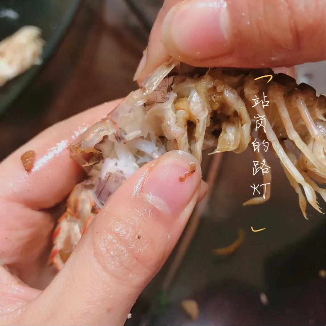 不用油炸的椒盐皮皮虾的做法,椒盐皮皮虾可以先蒸熟再油炸