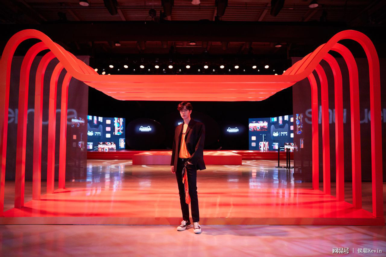 10.18植村秀新品派对,植村秀2018圣诞彩妆视频