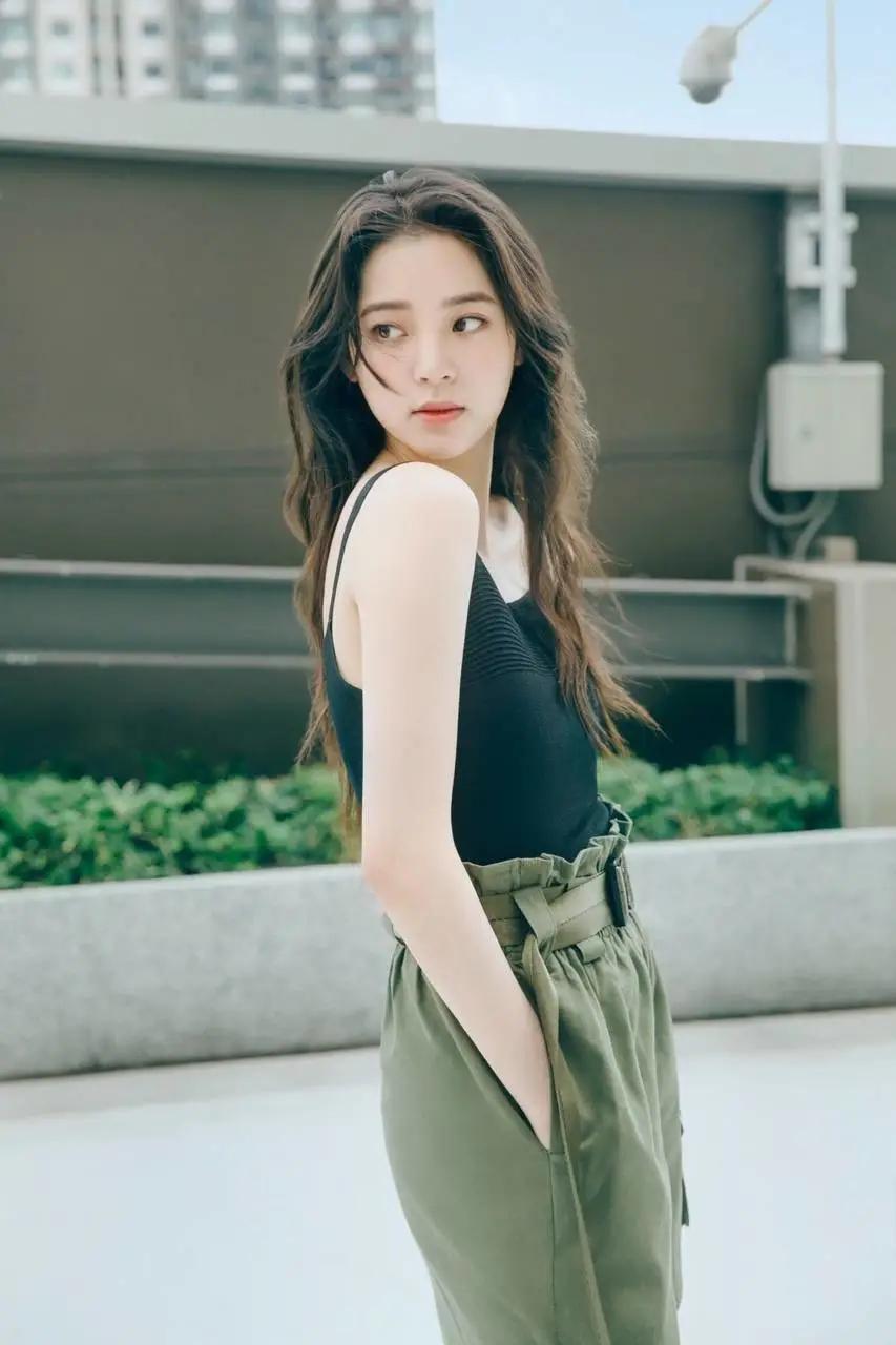 欧阳娜娜日系风格,欧阳娜娜的发型叫啥