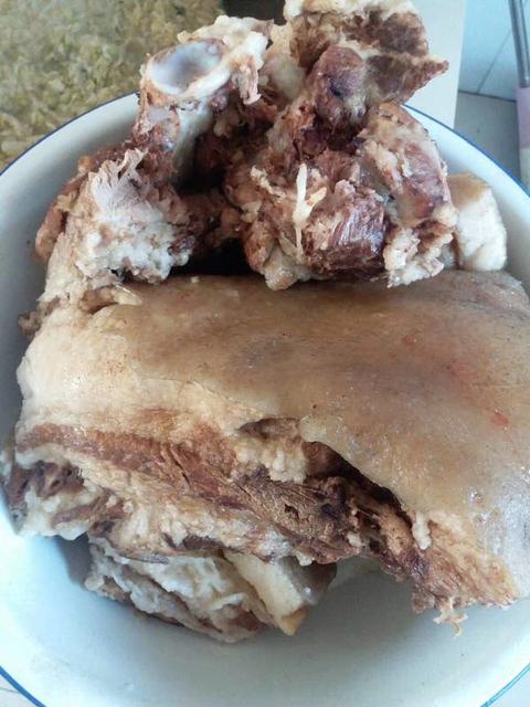 正宗东北酸菜血肠杀猪菜,正宗东北杀猪菜里面都有什么肉类