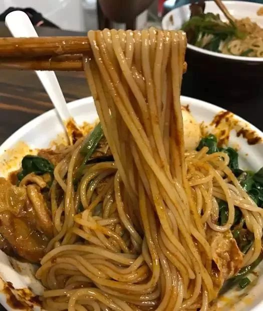 南宁螺蛳粉吃货推荐,推荐南宁好吃的螺蛳粉