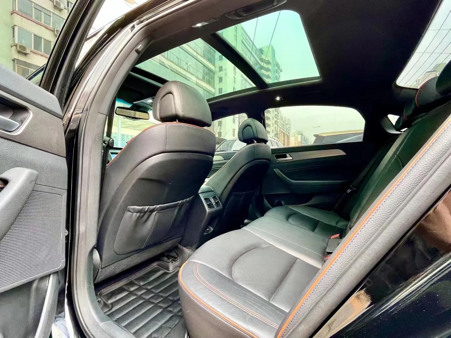 2015年现代索九1.6t,2015款现代索91.6t尊贵