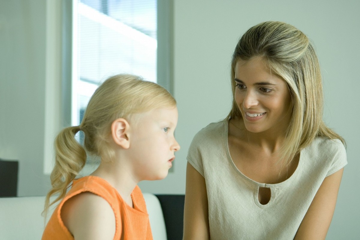 10周岁女童来大姨妈初潮要几天,我女儿刚10岁来月经正常吗