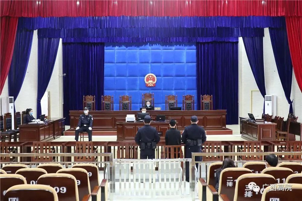 男子虚假售卖口罩诈骗逾12万判了,上海代购口罩诈骗案