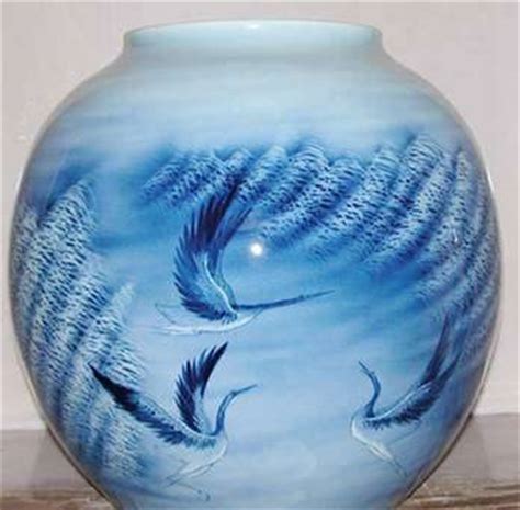 中国的英文是瓷器吗,瓷器的英文china怎么读