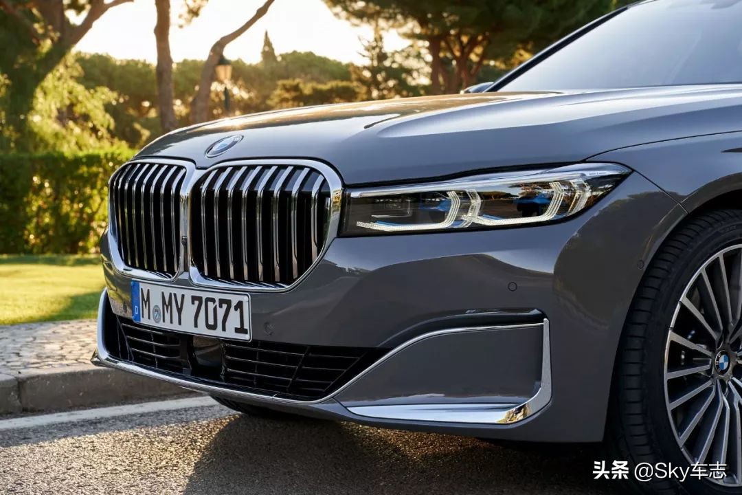 宝马是如何体现舒适性的,宝马注重操控还是舒适