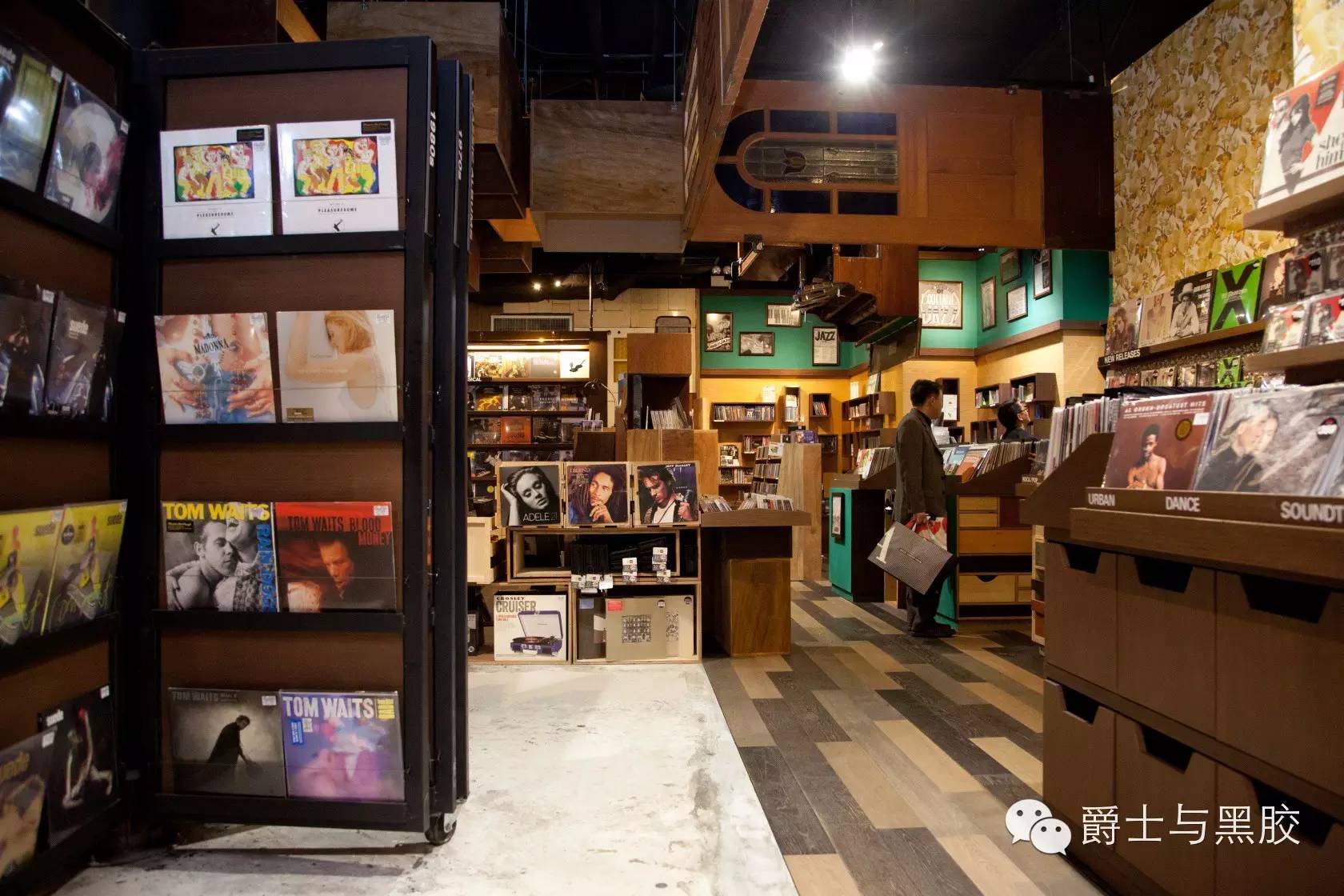 黑胶唱片淘汰了吗,黑胶唱片每次都是重新开始吗