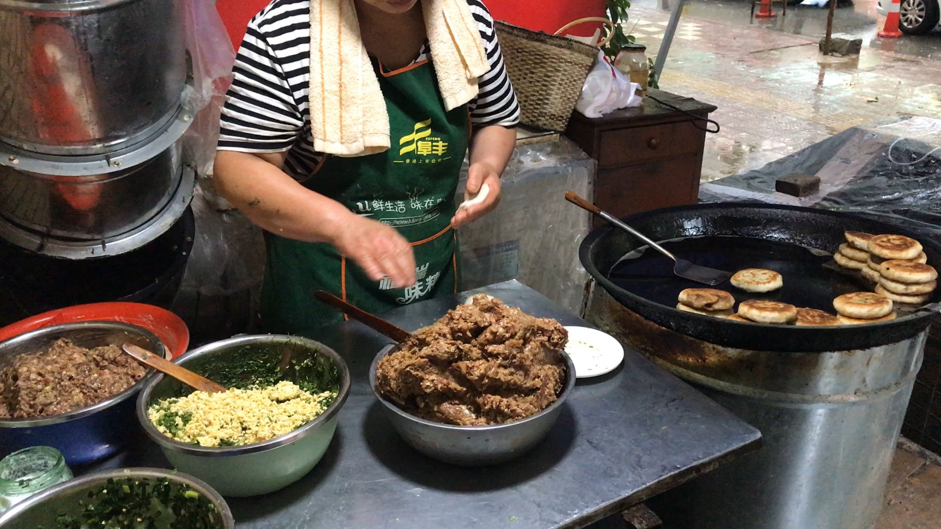 保定馅饼哪家好吃,保定卖馅饼
