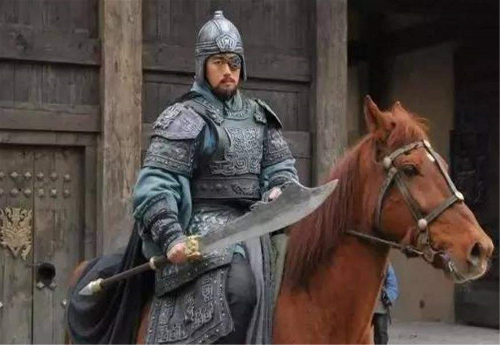 夏侯惇能和关羽战多少回合,夏侯惇和关羽单挑谁更占优