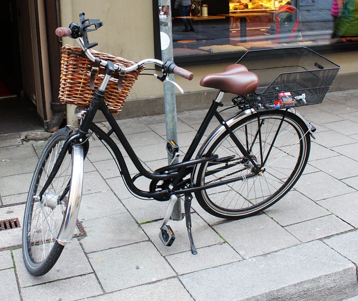 与意大利商人讨价旅游购物欧洲与亚洲国家不同的经营价值观