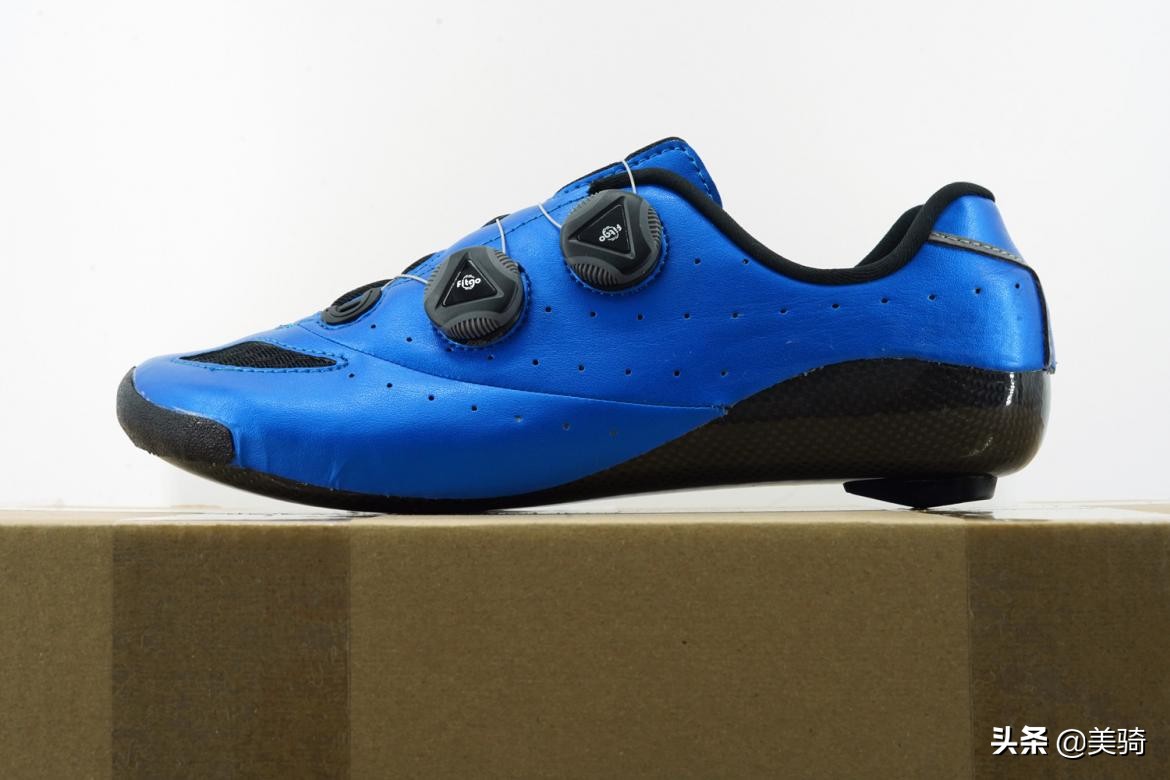 国产抗造碳底锁鞋推荐,入门公路锁鞋品牌推荐
