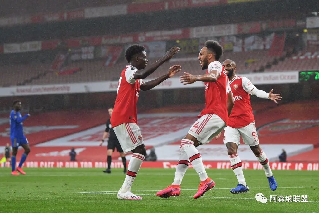 阿森纳1-0水晶宫球评,阿森纳1:2切尔西集锦