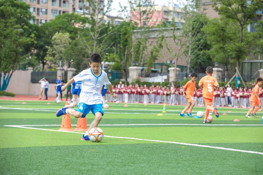 南京市小学体育教研,南京市立贤小学方阵比赛