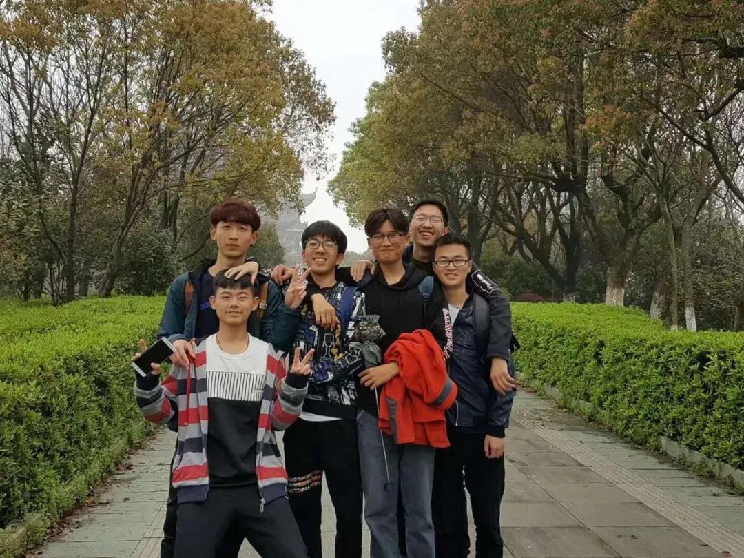 学霸宿舍6人全考上研究生,学霸宿舍6人学校