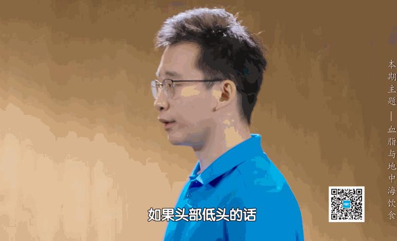 怎么纠正外八走路姿势,10岁小孩走路姿势如何纠正