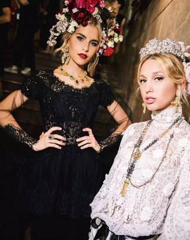 她不仅是众人艳羡的王室公主，更是称霸秀场的ItGirl