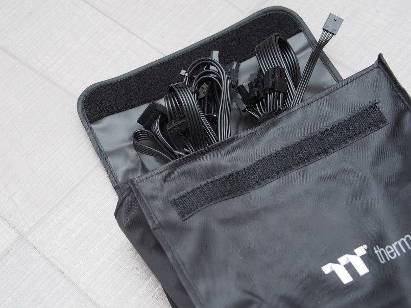 tt曜越电源推荐,曜越智能ai电源